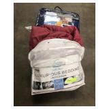 Luxurious Bedding Unitedown Duvet, 90x94"