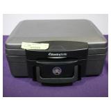 Sentry fireproof safe box w keys