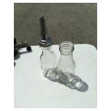 2 glass oil bottles