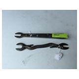 2 antique wrenches