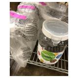 Lot of 2 Snapware 9.8 Cups