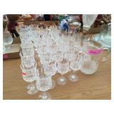 34 Piece Crystal Drink Set