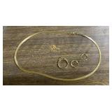 Small lot of Gold Jewelry