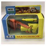 Matchbox King Size Caterpillar Traxcavator
