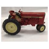 ERTL International Tractor