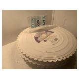 4 18" scalloped cake separator plates