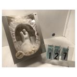 Couple wedding topper