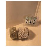 2 rolls of assorted pearls