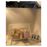 5 small basket sets and pink maiboxes