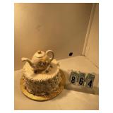 Teapot faux cake