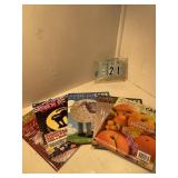 5 assorted cake decorating magazines