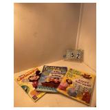 3 cake decorating books