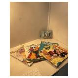 4 cake decorating books