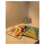 3 cake decorating books