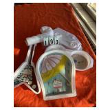 5 assorted plastic baking forms