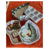 4 assorted cake pans