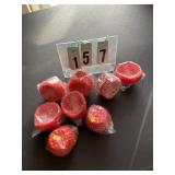 8 pkgs of 25 cupcake liners