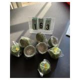 8 pkgs of 25 cupcake liners