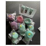 11 pkgs of 25 assorted cupcake liners