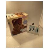 Wilton stand up bear pan