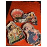 4 assorted cake pans