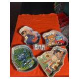 4 assorted cake baking pans