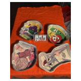 4 assorted cake baking pans