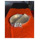 2 piece 16" round cake baking pans