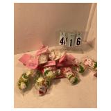 13 pkgs of 6 bear and elf cupcake rings