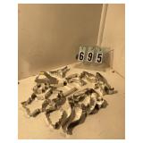 Bakers dozen animal cookie cutters