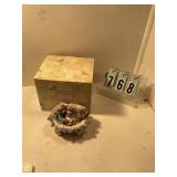 Calico Kittens a Purr-fact Love Knot