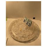 4 plastic serving platters