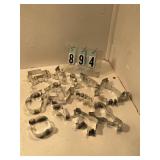 Bakers dozen assorted cookie cutters