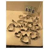 Bakers dozen assorted cookie cutters