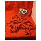 Bakers dozen assorted cookie cutters