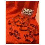 Bakers dozen assorted cookie cutters