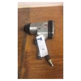 Cambell Hausfeld Half-inch air impact wrench