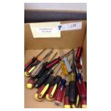 Flat tip screwdriver