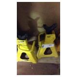 Jackstands one pair