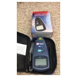 Photo tachometer or digital
