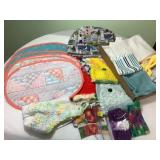Towel and Placemat Lot