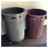 2 Garbage Cans