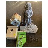 Yard Ornament Lot