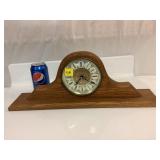 Mantle Clock