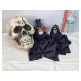 Foam & Hanging Skulls