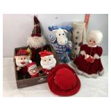 Christmas Plushes & Decor