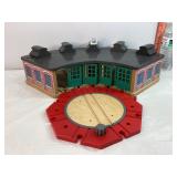 Thomas the Tank Engine Roundhouse & Platform