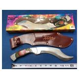 Hunting Knife w/ Sheath