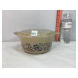 Vtg Pyrex Homestead Casserole Dish 1.5qt