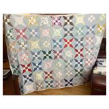 Quilt Approx 84' x 66'
